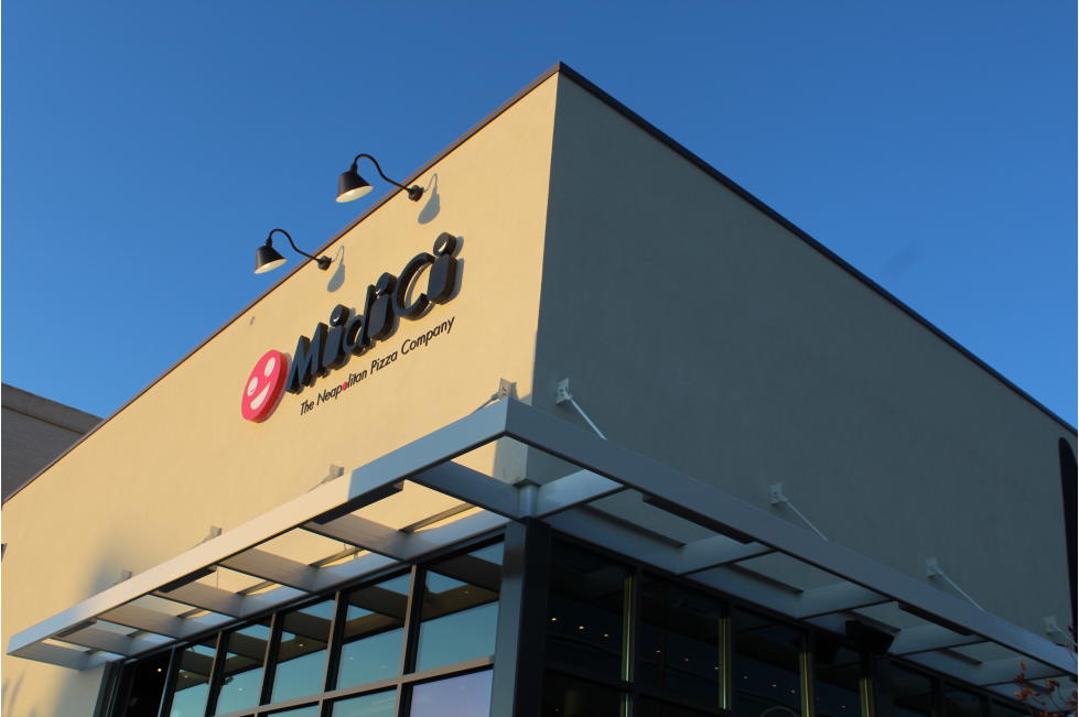Midici Exterior