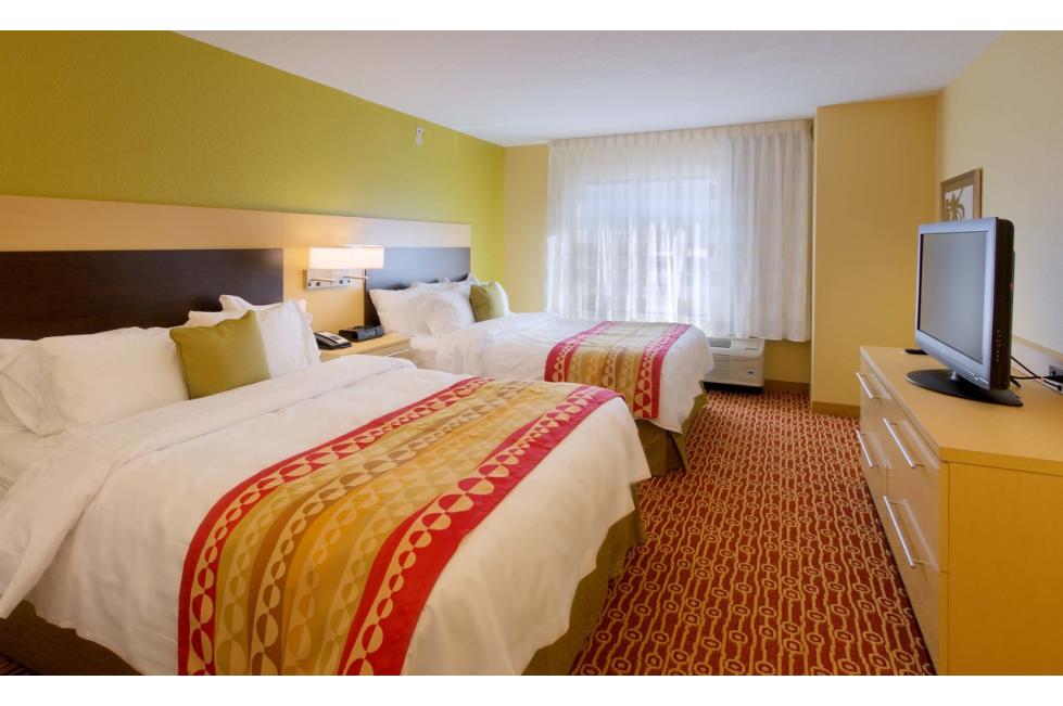 Queen/Queen Studio Suite