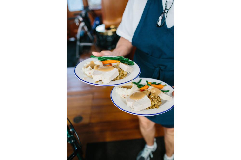 11 - Meal Cruises