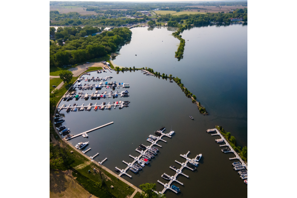 Lake Lawn Marina