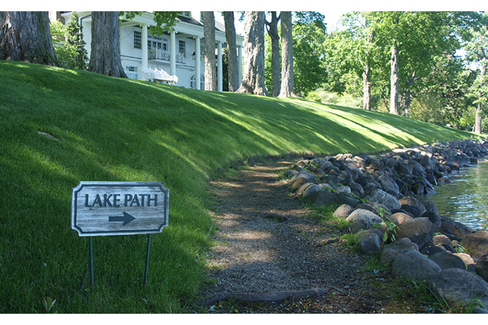 Lake-path.jpg