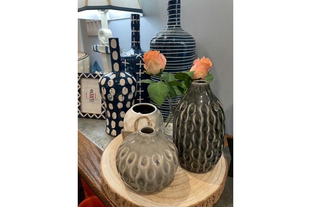 Roses and Pottery2