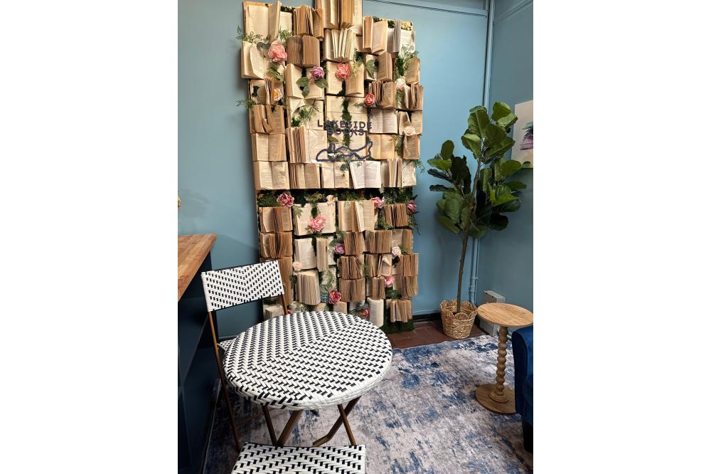 Lake Geneva WI Bookstore Lakeside Books