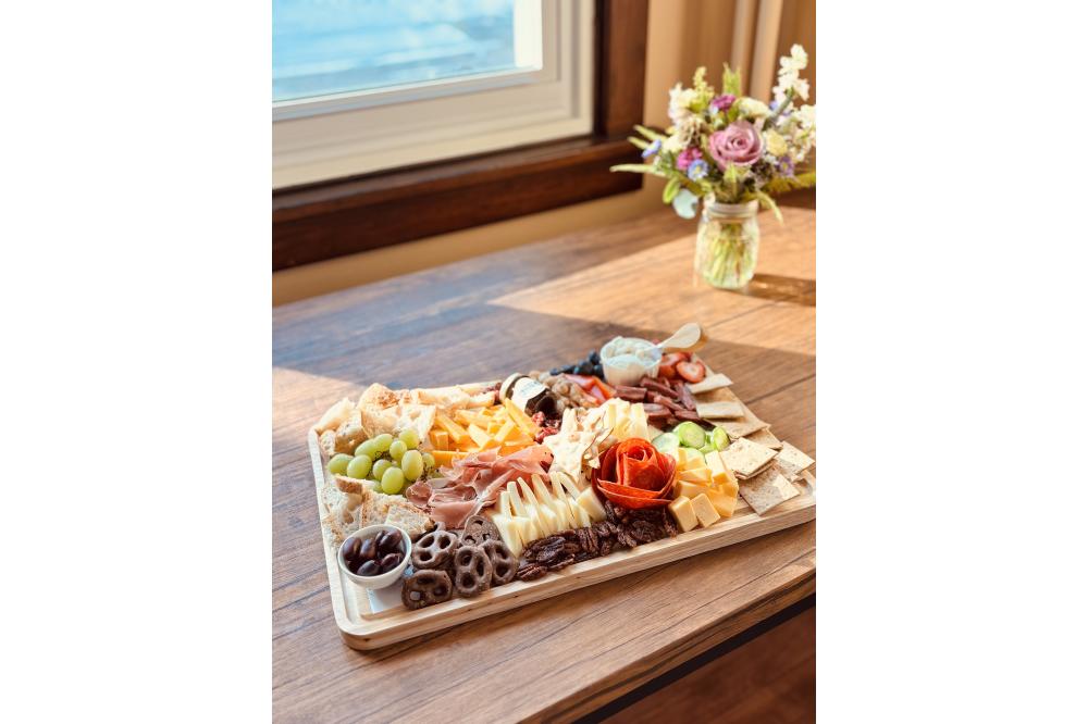 eight maids cheese plate