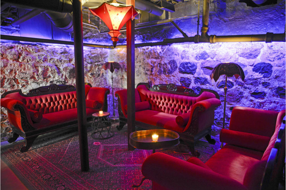 lounge