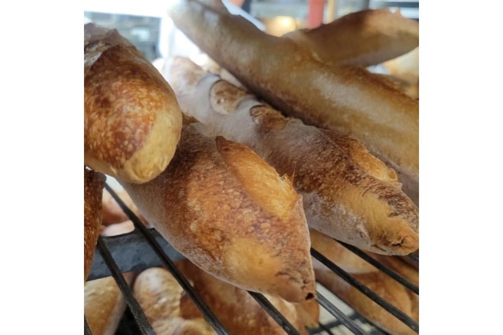 Simple Bakery Bread