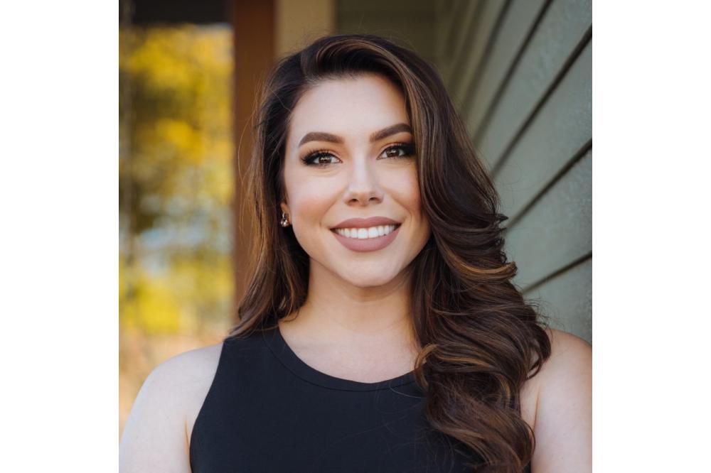 Leslie Oglesby