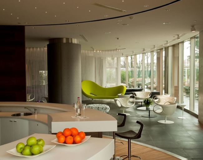 Mirror Brasserie