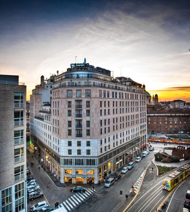 The Square Milano Hotel