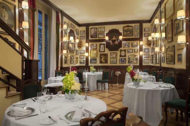 Don Carlos Restaurant
