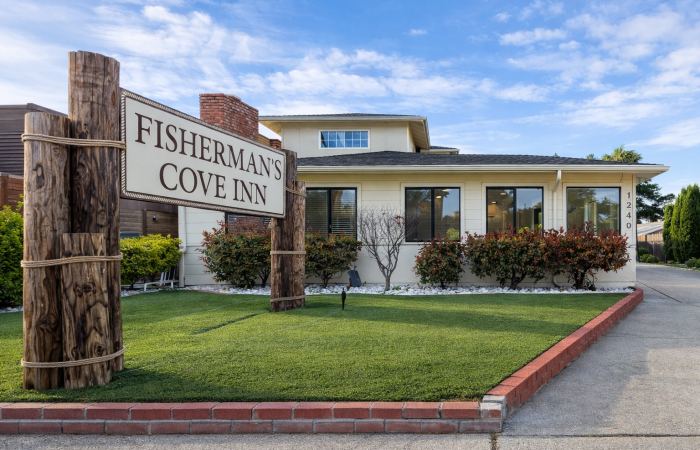 Monterey Hotels