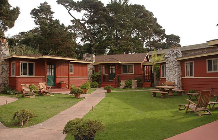 Pacific Grove Hotels