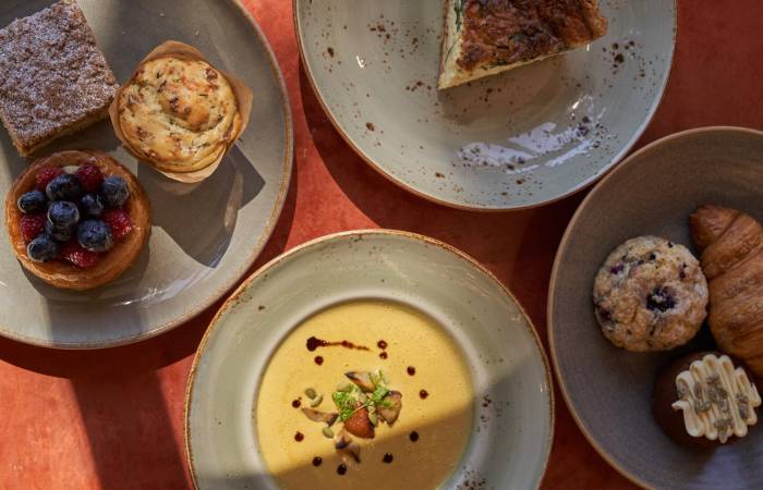 Food & Drink Food & Drink