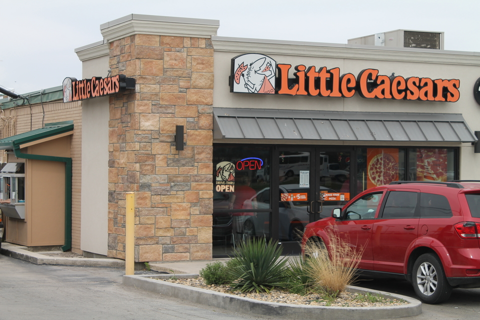 little caesars tobacco road Little Caesar's Pizza