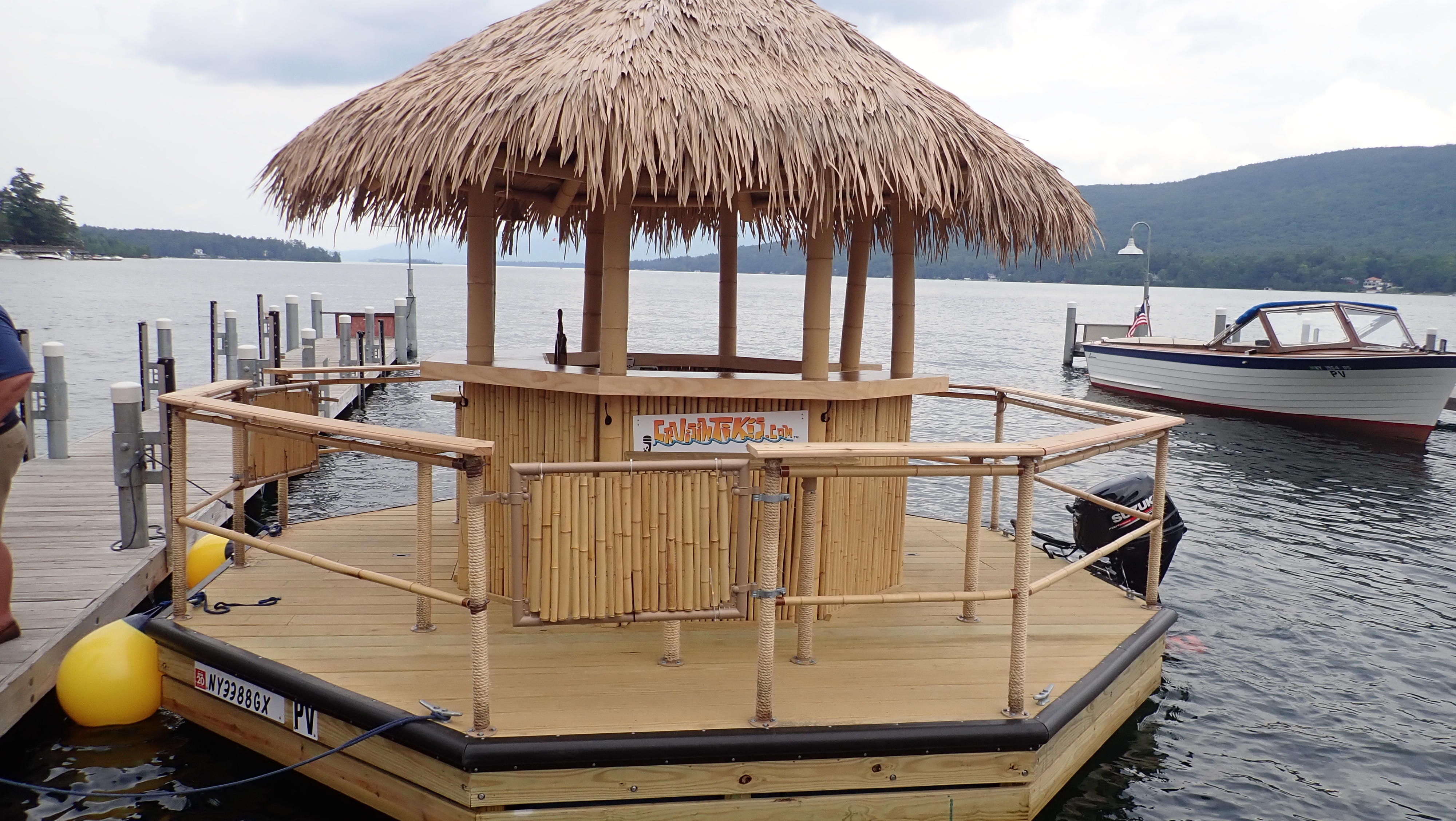 Tiki Tours, image size:4000x2256