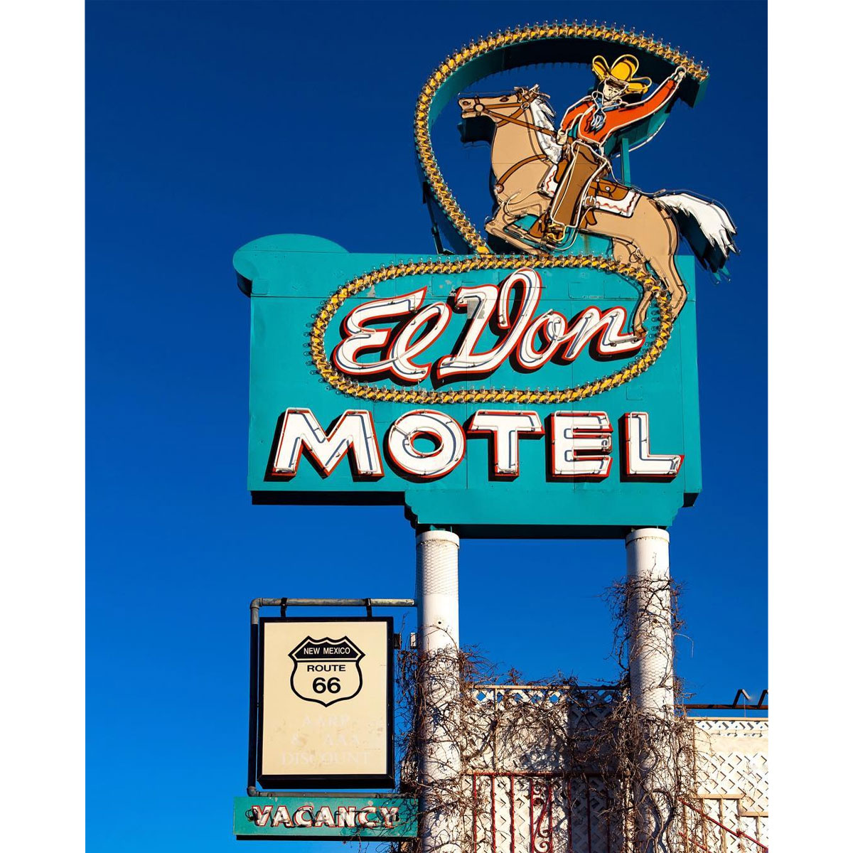 El Don Motel