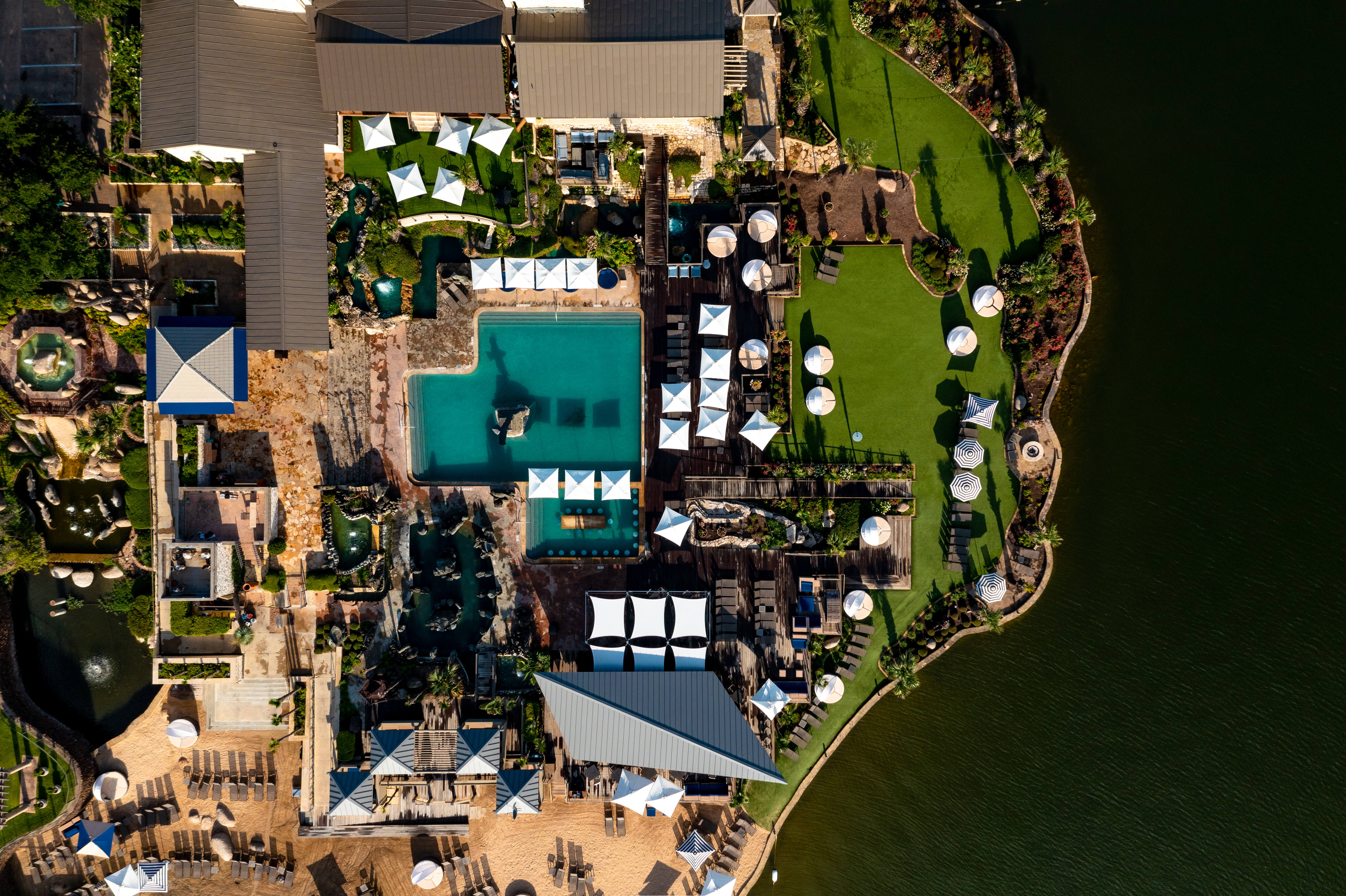 Horseshoe Bay Resort