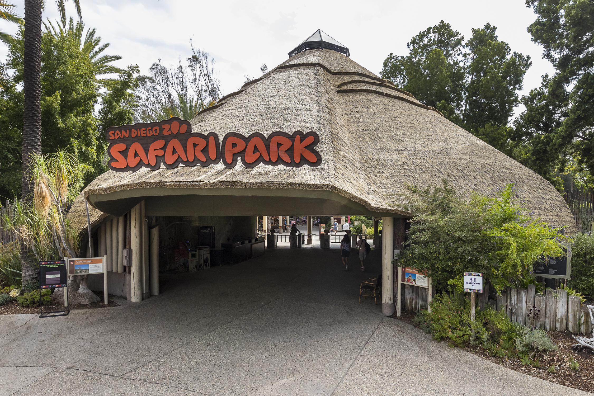 san diego zoo safari park bag policy