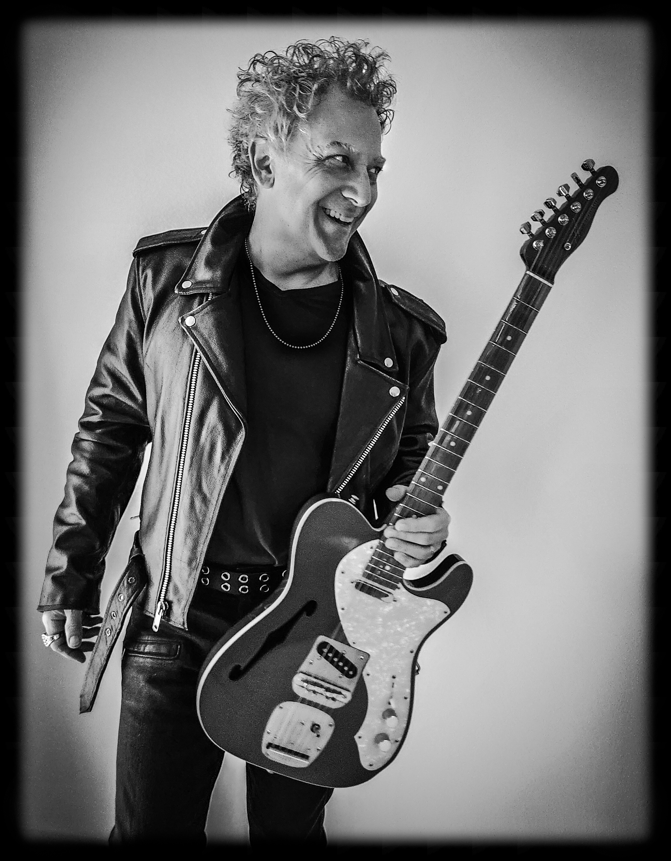 Woody Russell Live at Fairmont Austin - Fulton Lounge