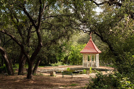 Cupola-zilker-botanical-garden