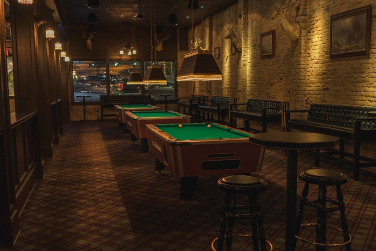 Seven Grand Austin Monday pool tournament venue