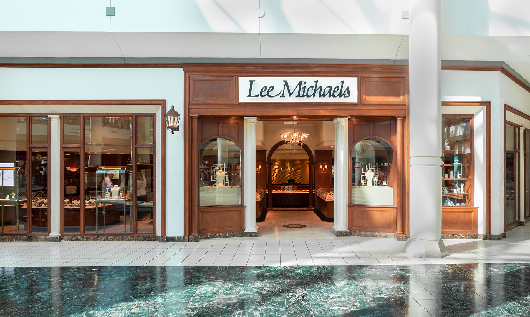 Lee Michaels Fine Jewelry - Mall of Louisiana