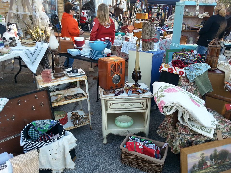 1st Sat Junk Days Free Vendor Space