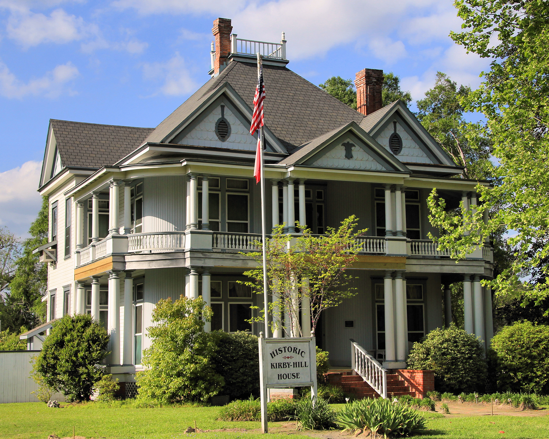 Kirby-Hill-House0-