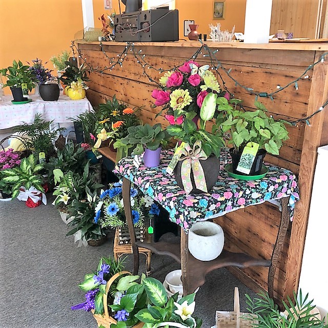 Nyrie’s Flower Shop 37342 in Beloit WI