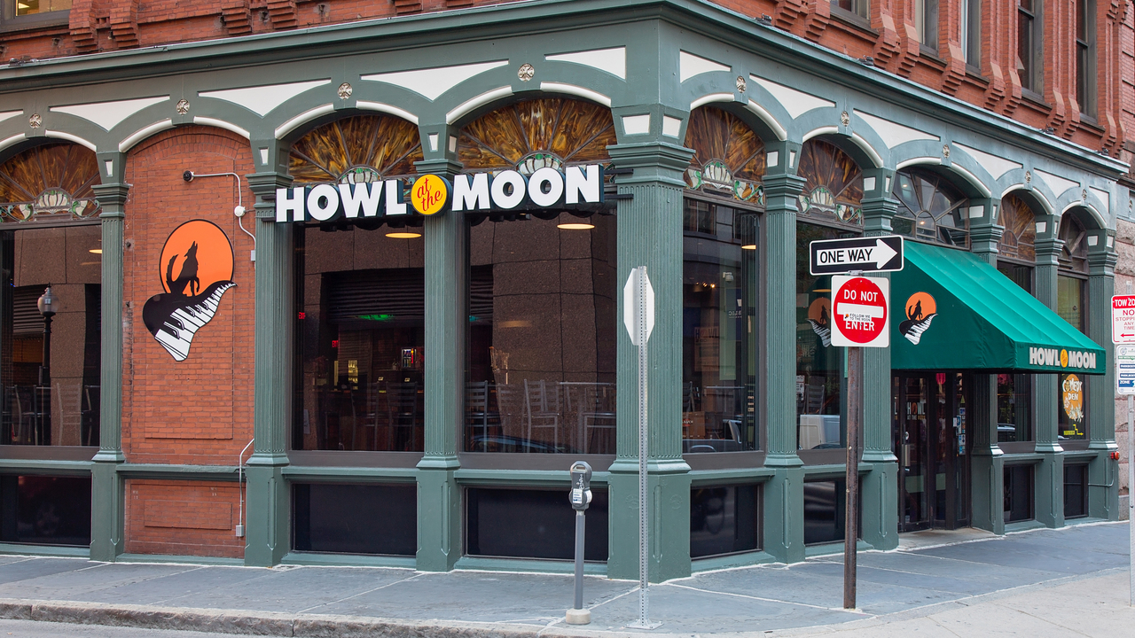 Howl At The Moon Boston