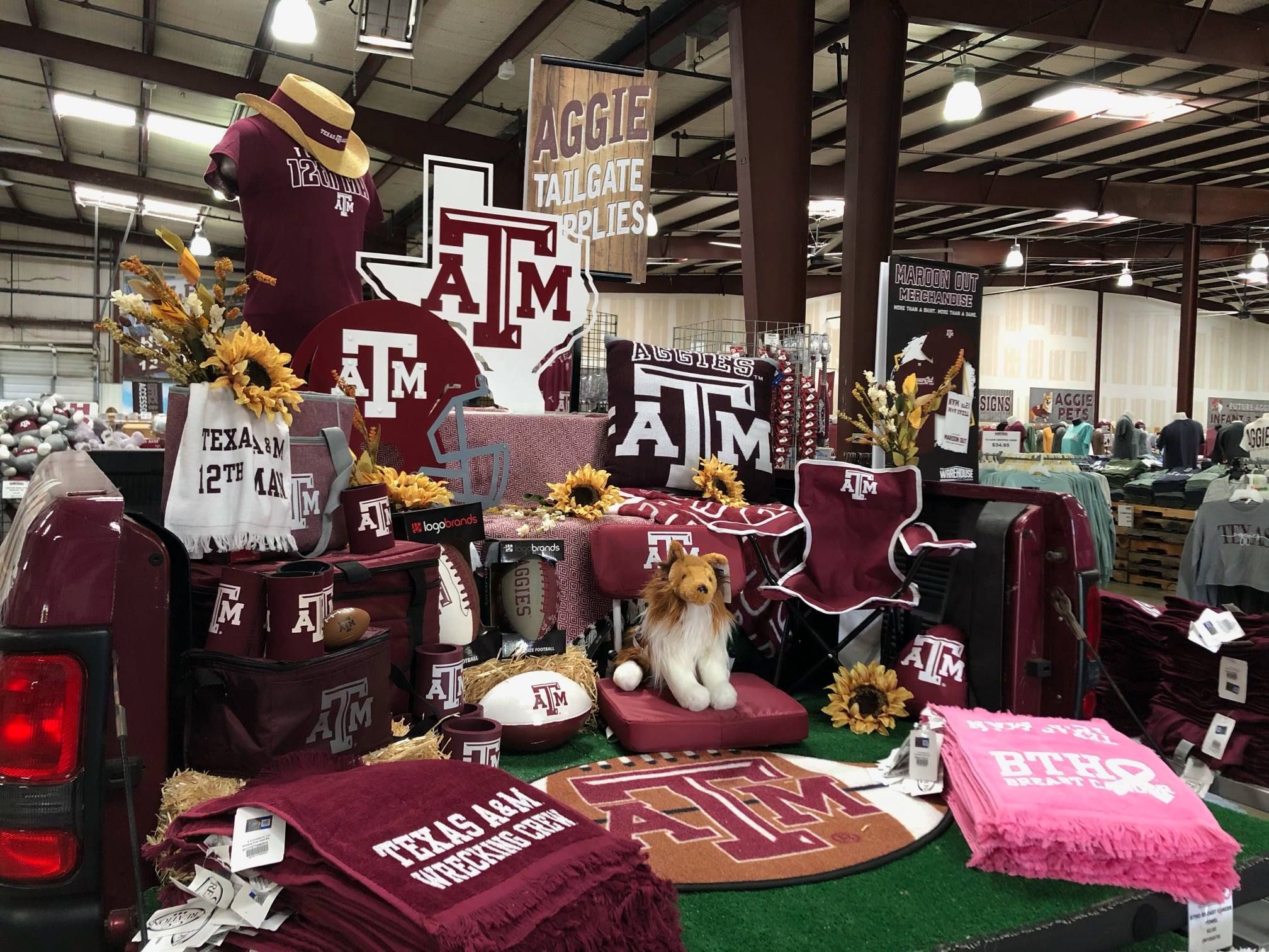 Gig 'Em Aggies Small Desk Sign - The Warehouse at C.C. Creations