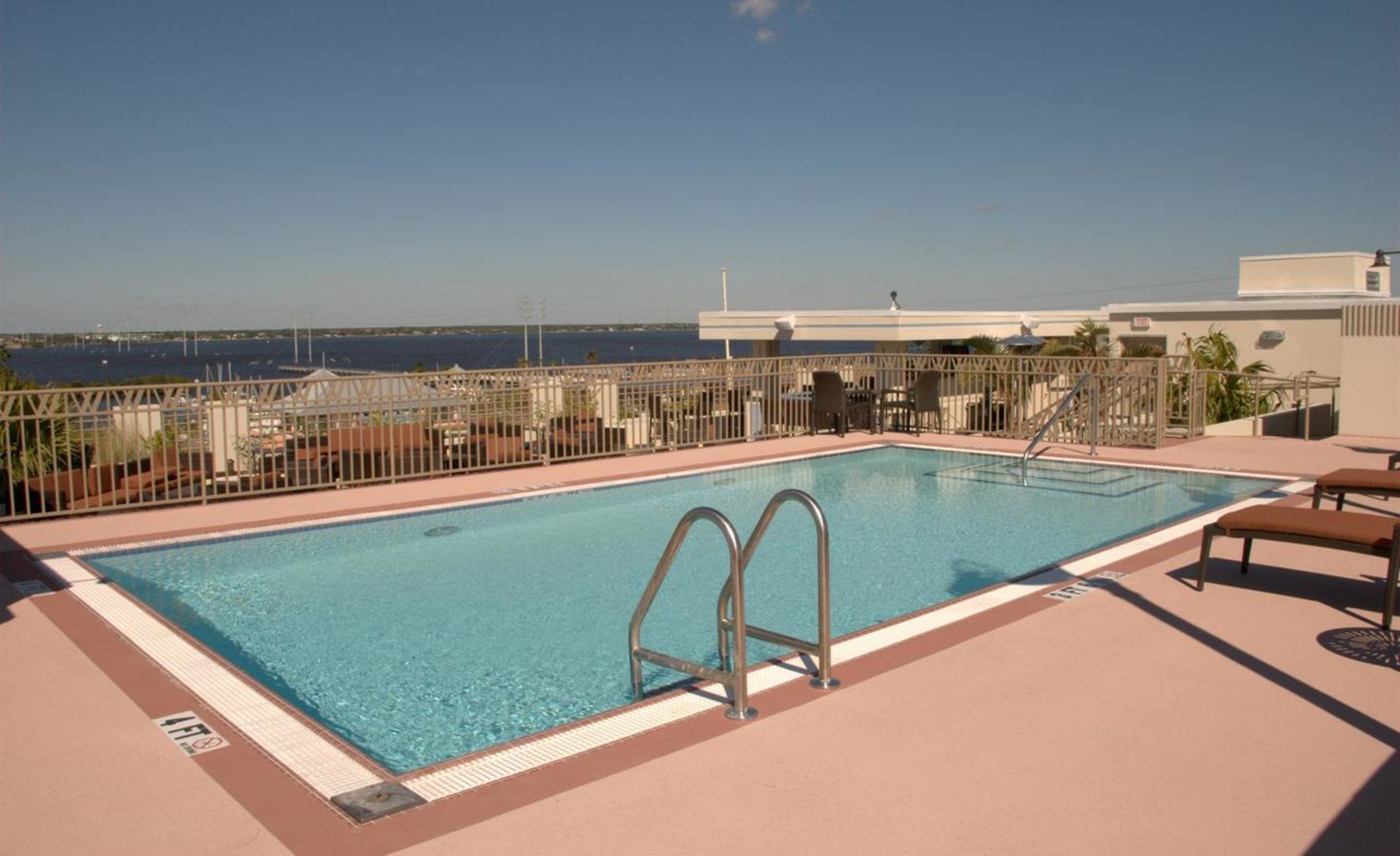 Wyvern Hotel, Ascend Hotel Collection in Punta Gorda: Find Hotel