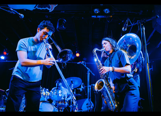 Sweet Magnolia Live