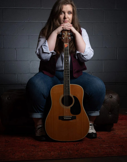 Open Mic with Molly Róisín