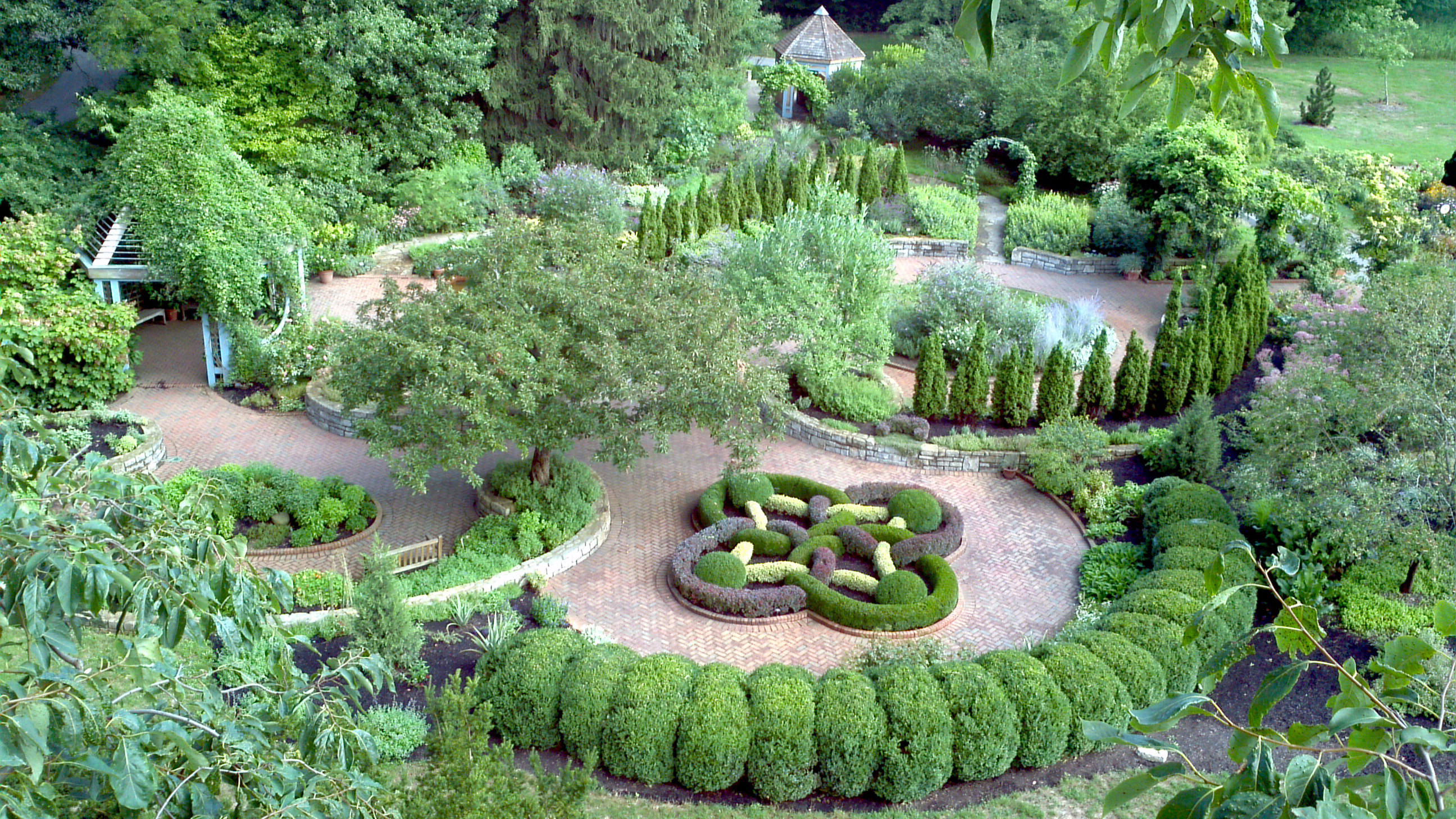 Inniswood Metro Gardens South Hempstead Road Westerville Oh: Nature's Oasis