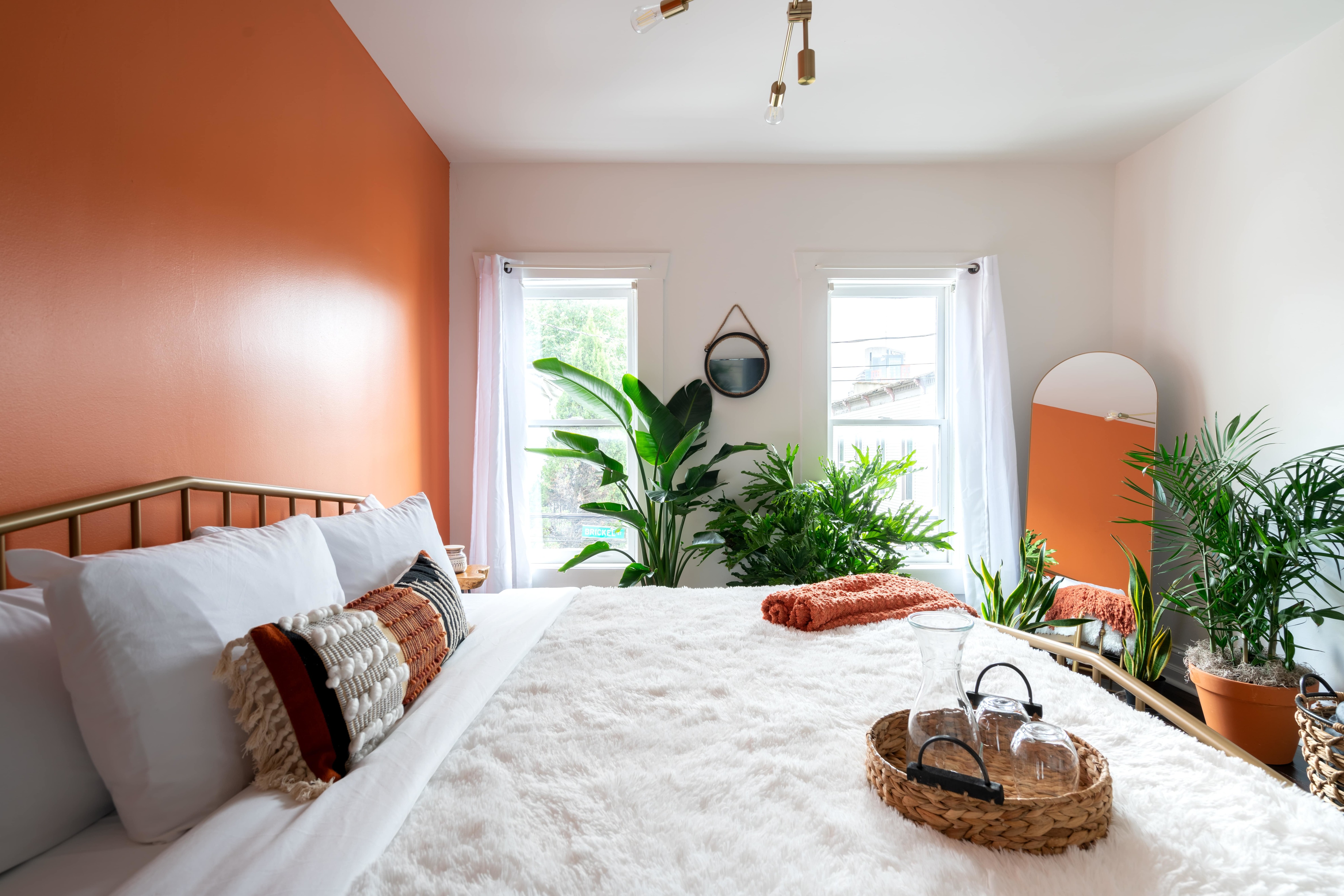 Jungle House - Luxury Stays (Short North / Downtown) | Columbus, OH 43215