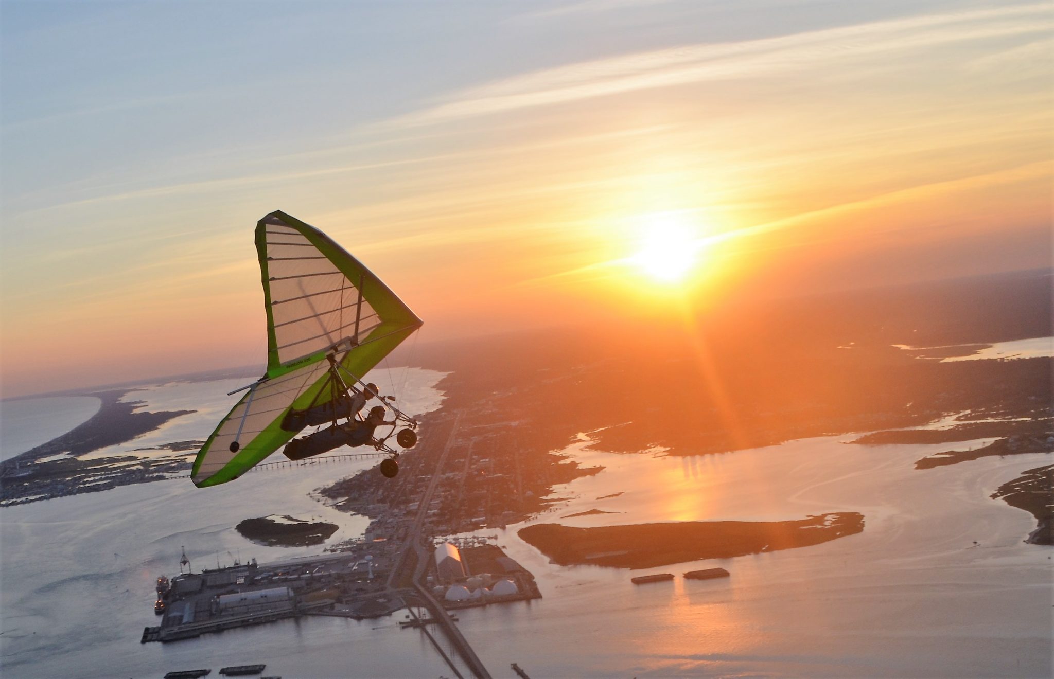 30ft Emerald Cobra Kite – Kitty Hawk Kites Online Store