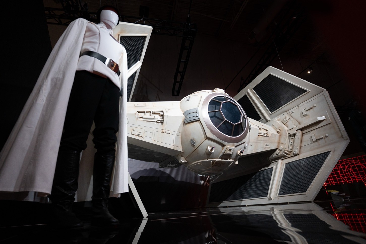 Iconic Starfighters: Rivals of the Silver Screen