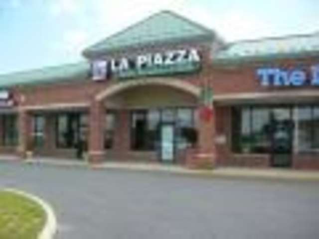 La Piazza Italian Restaurant And Grille