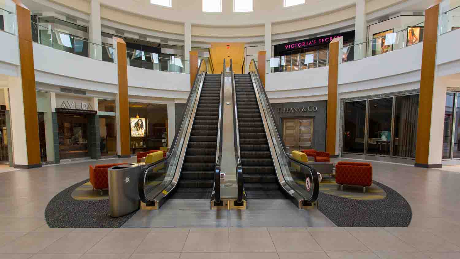 Welcome To The Fashion Mall at Keystone - A Shopping Center In  Indianapolis, IN - A Simon Property