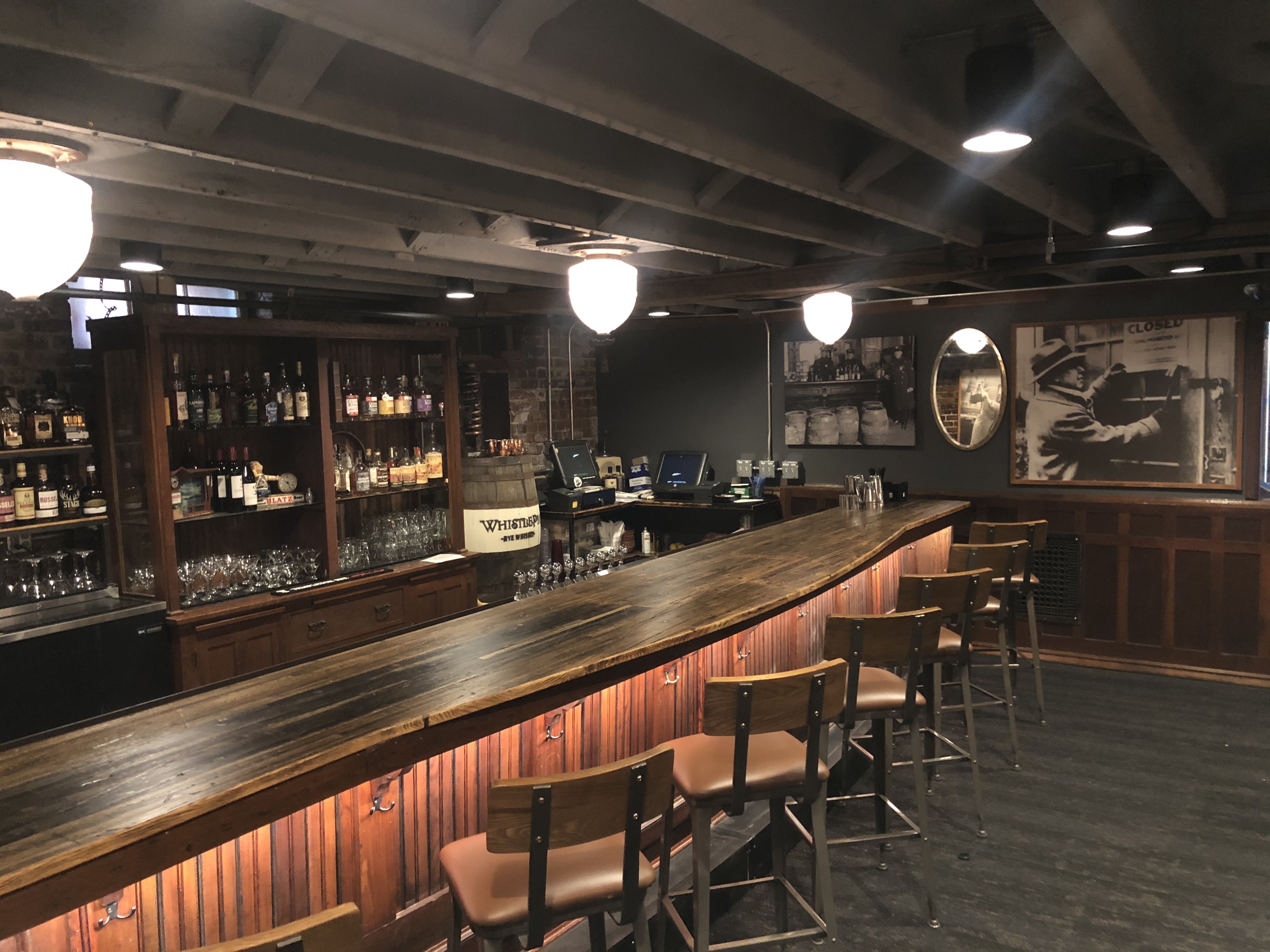 Kens - a not so secret speakeasy