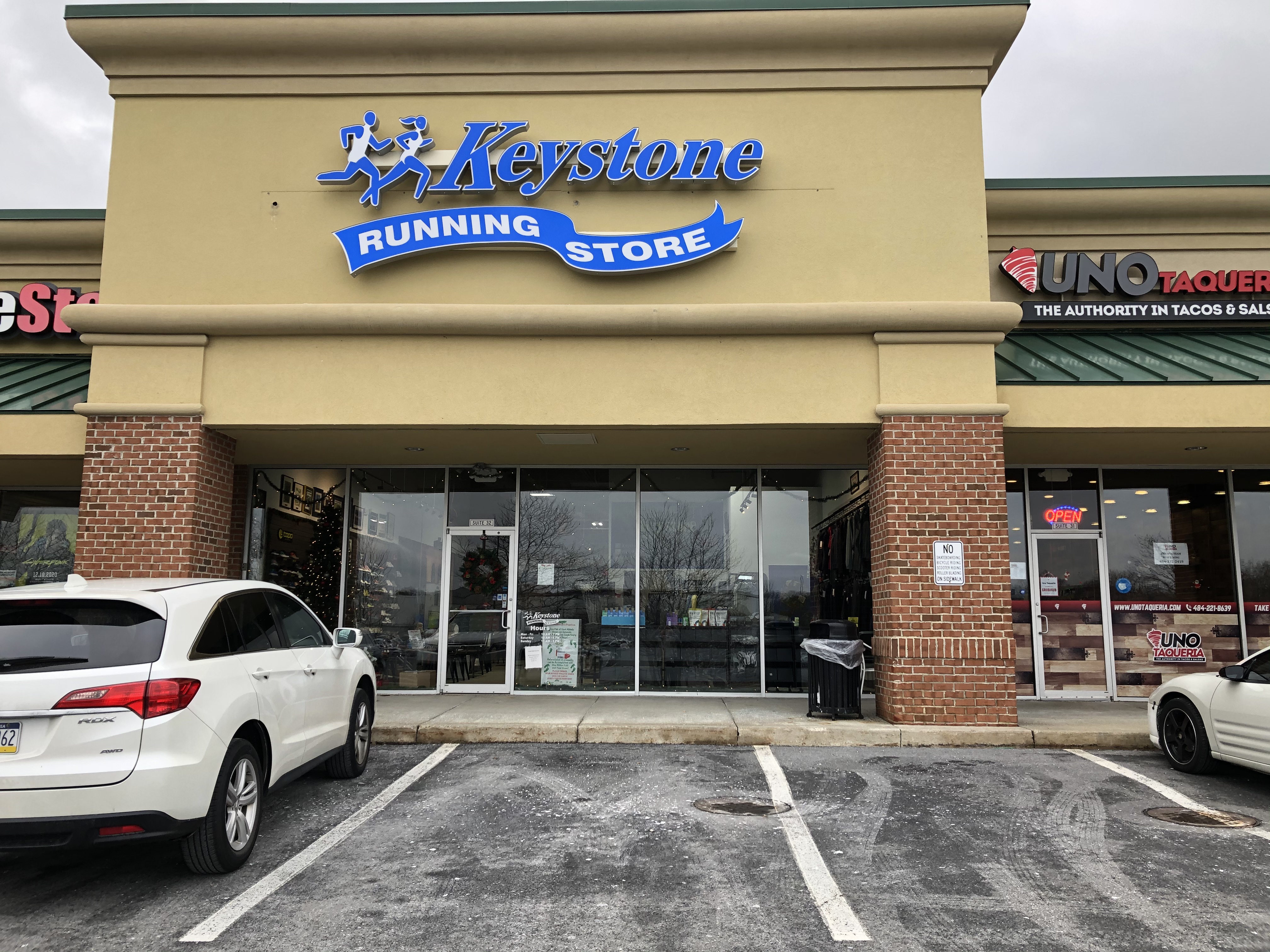 keystone running store