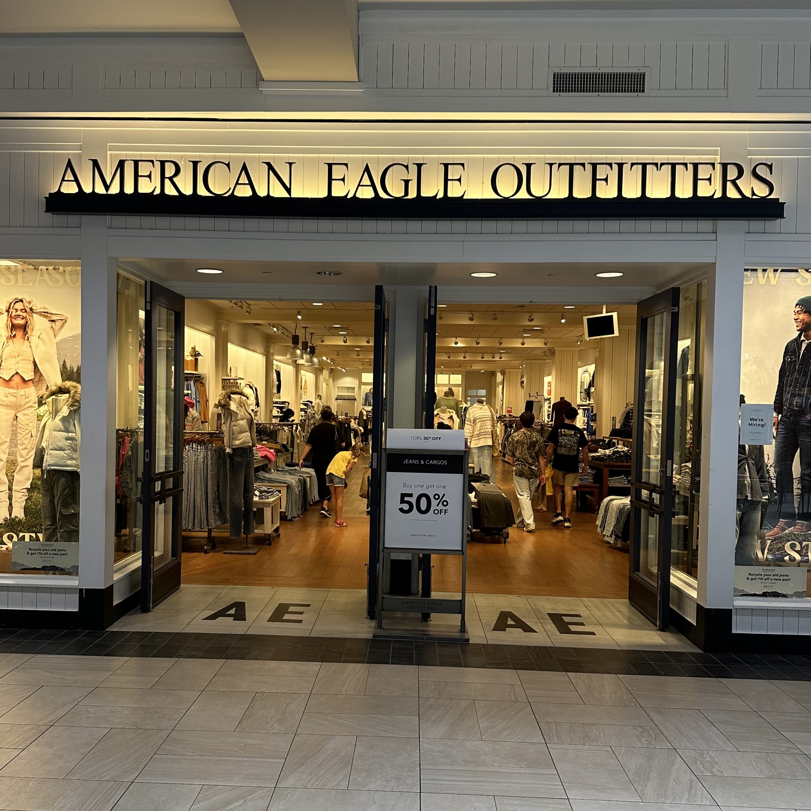 American Eagle Outfitters at Perimeter Mall