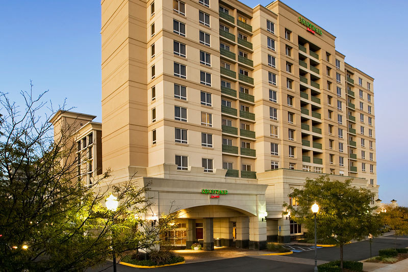 Courtyard By Marriott Tysons Mclean