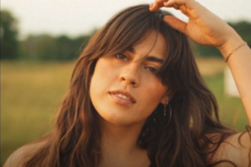 Claire Larose Live!