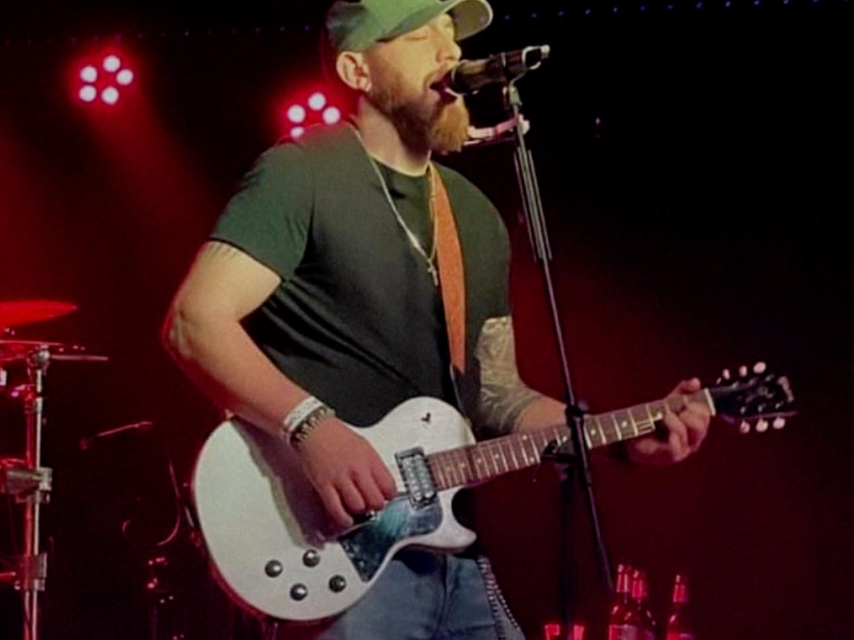 Live Music by Joey Alma