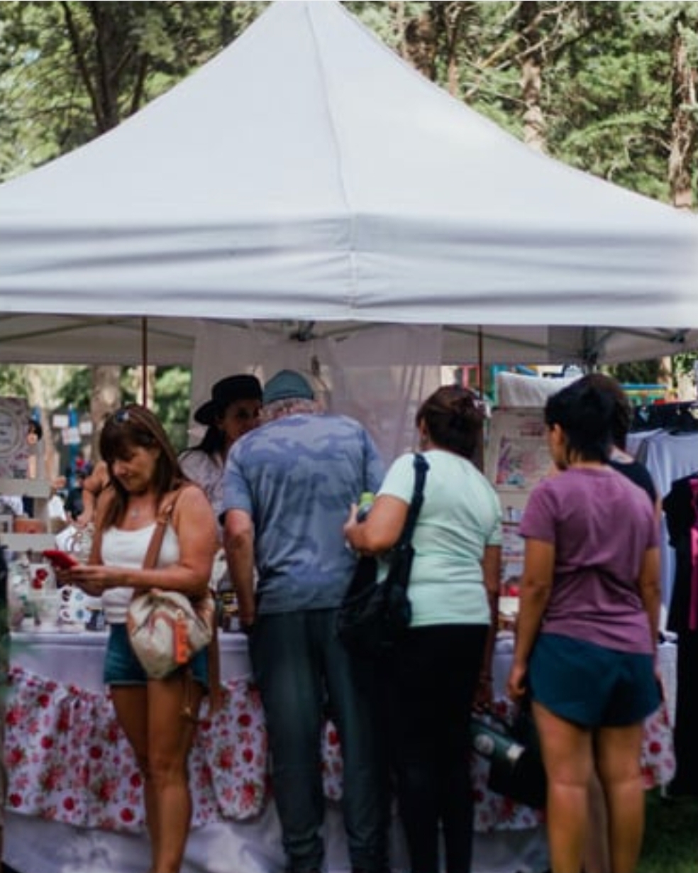 The Weekend Mills Market
