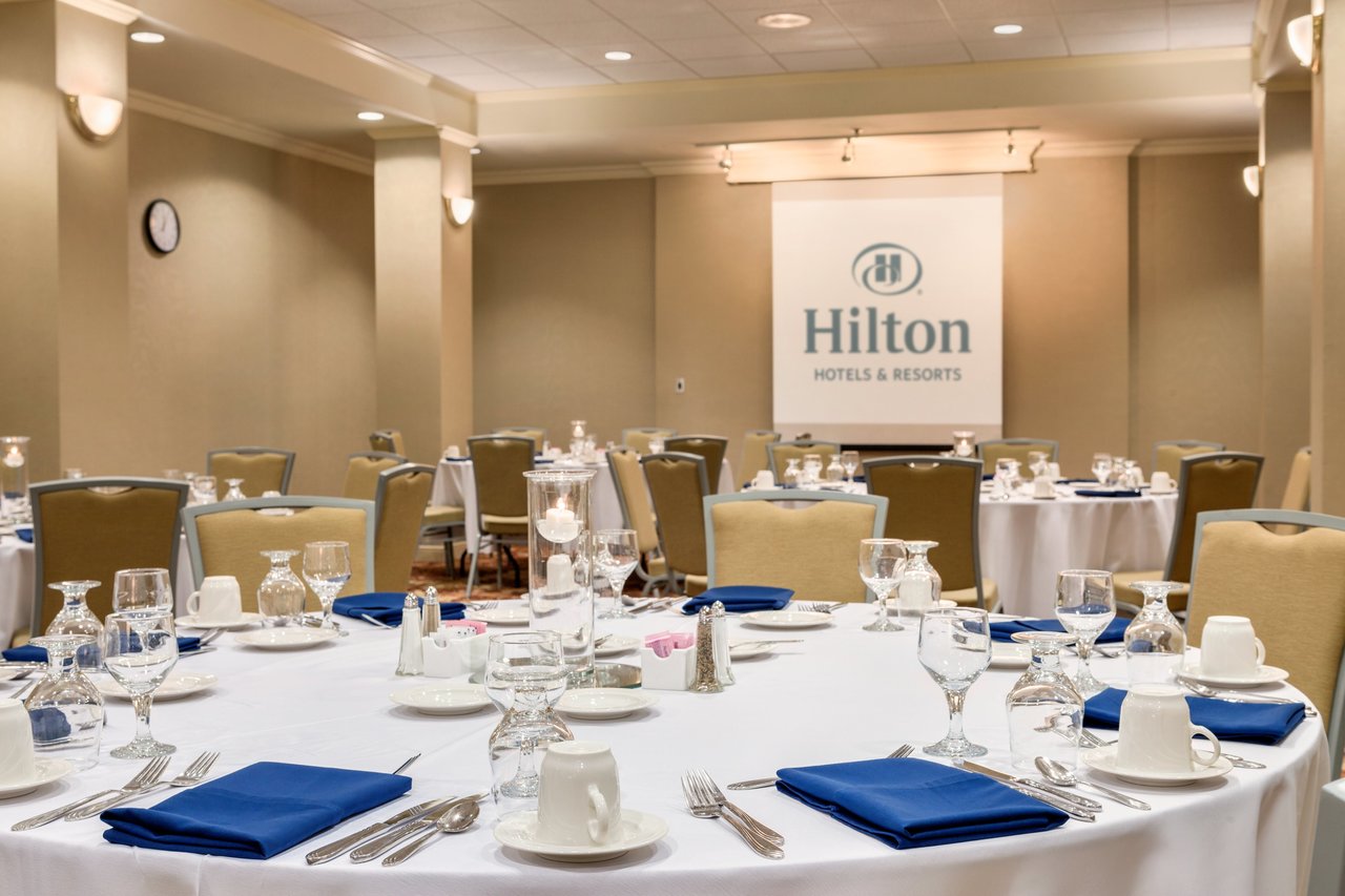 Hilton Fort Wayne at the Grand Wayne Center, image size:1280x853