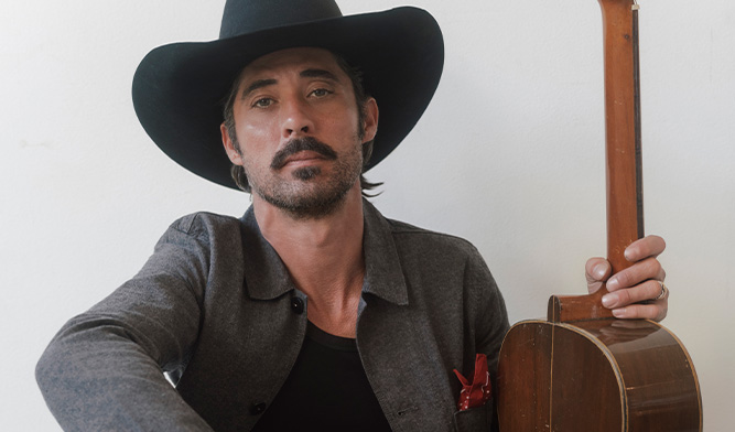 Ryan Bingham and the Texas Gentleman