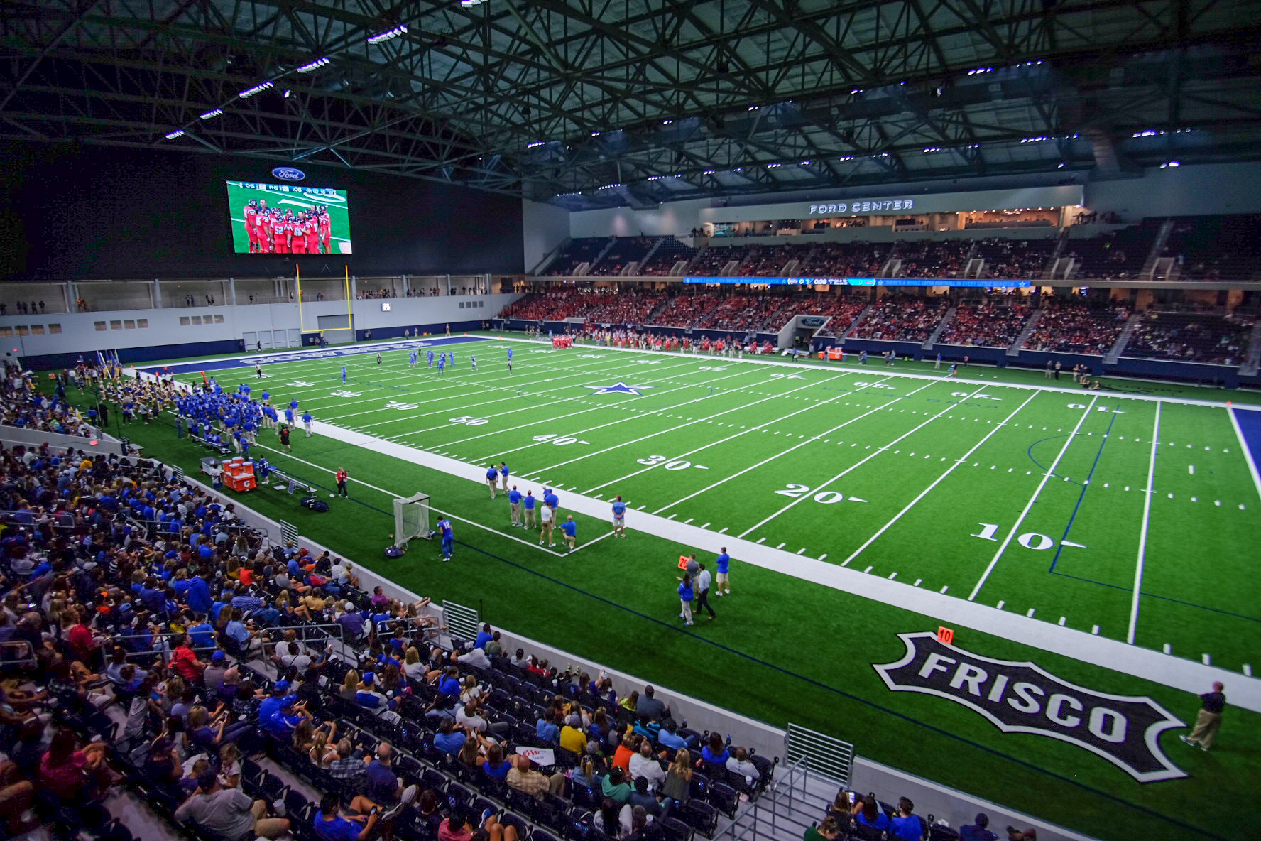 Frisco Fans Flock to the The Ford Center for Cowboys Practice Sessions